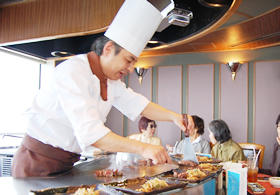 ランチクルーズ